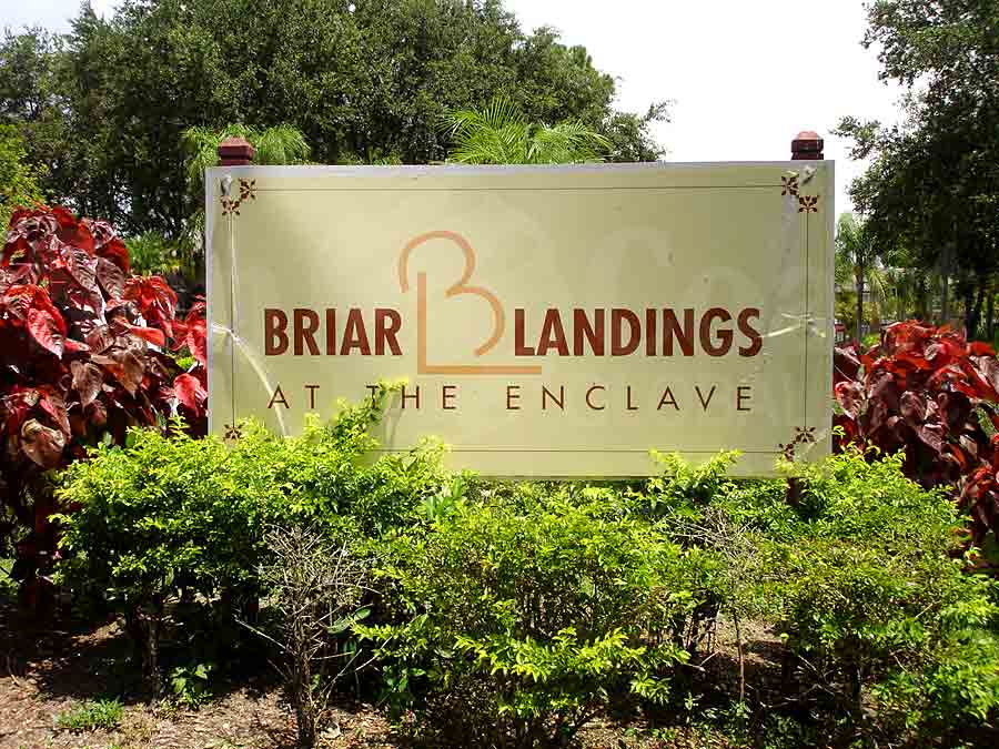 Briar Landings Signage